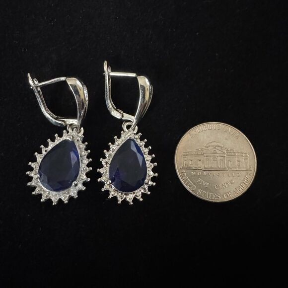 Elegant Silver and Blue Teardrop Earrings - Picture 2 of 2